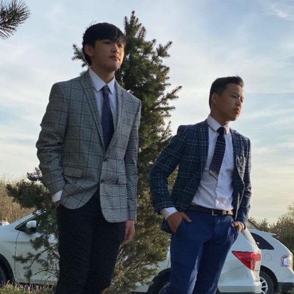 Meet your Posher, Lucky - Picture 1 of 1